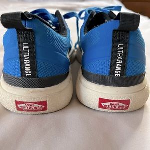 Vans UltraRange EXO Shoes - Women’s 9.0